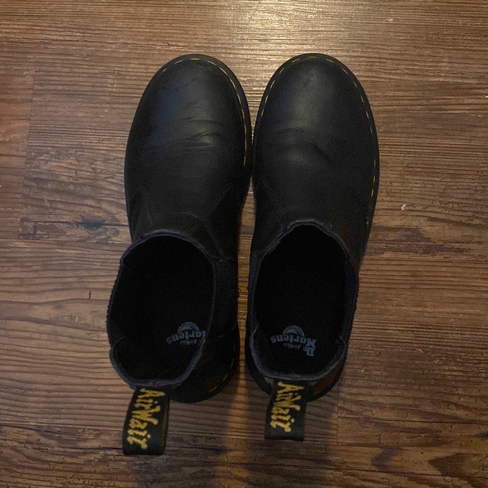 Black doc Martin Chelsea boot